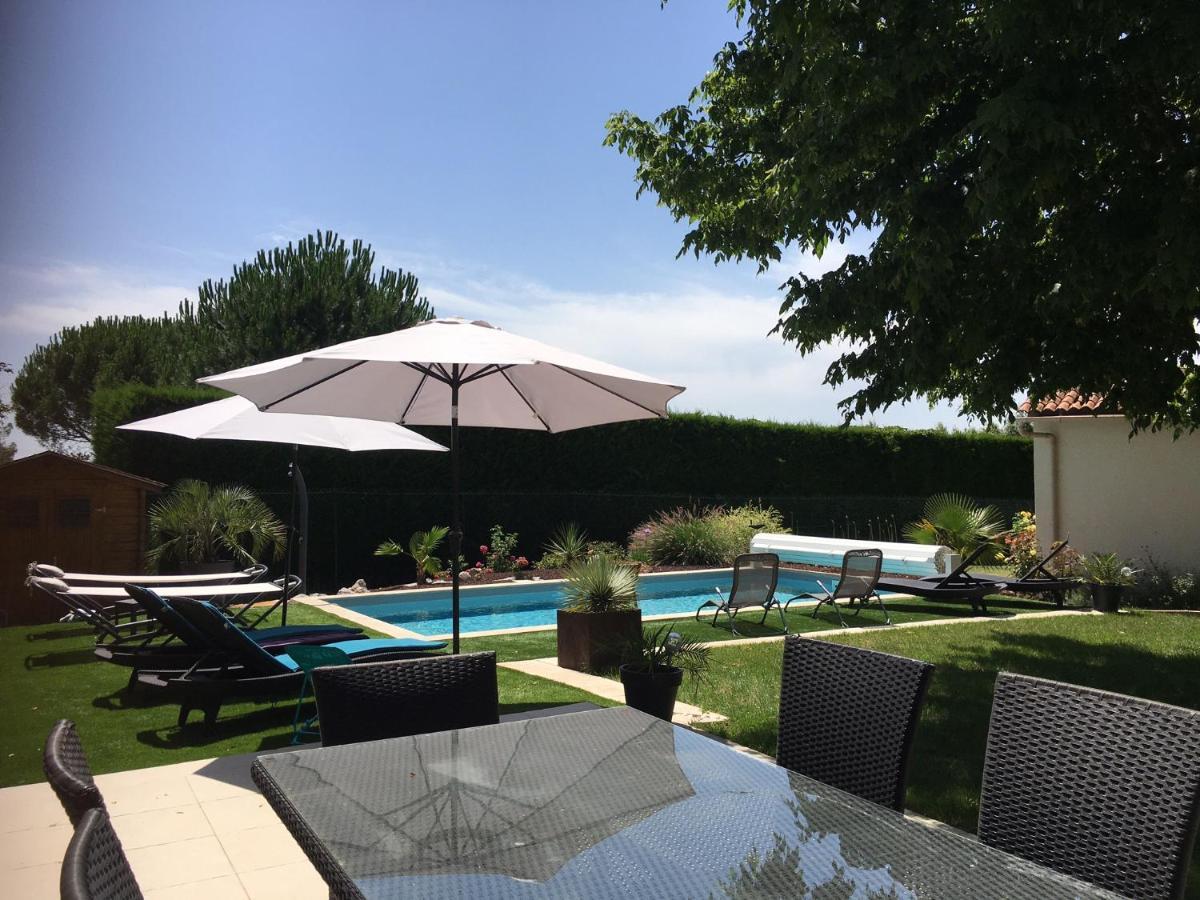 Domaine De La Vigne Bed & Breakfast Cadalen Exterior foto