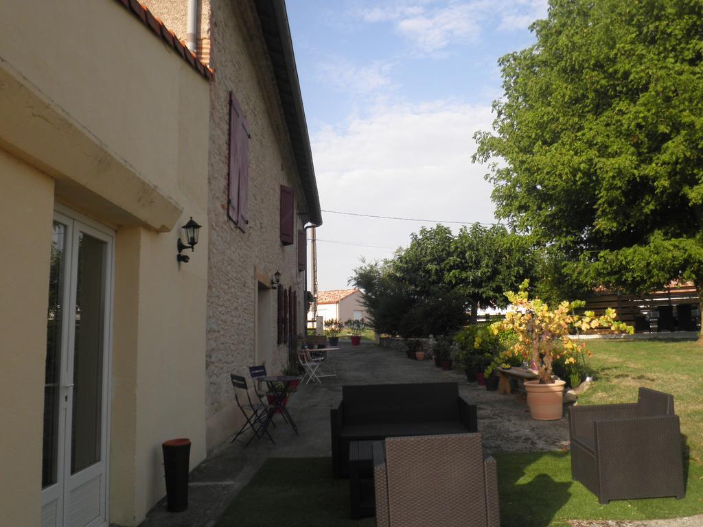 Domaine De La Vigne Bed & Breakfast Cadalen Exterior foto